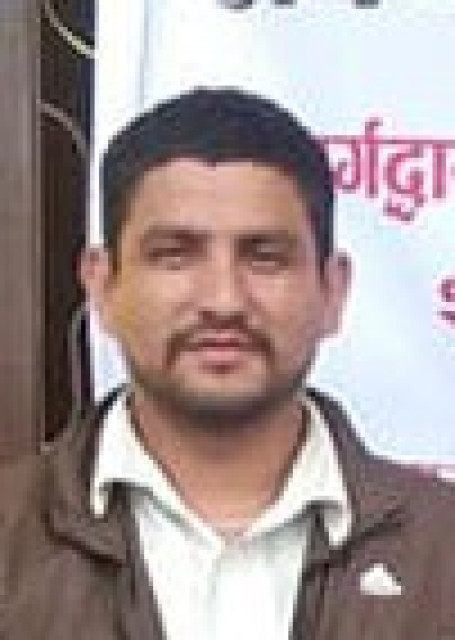 सन्तोष अधिकारी