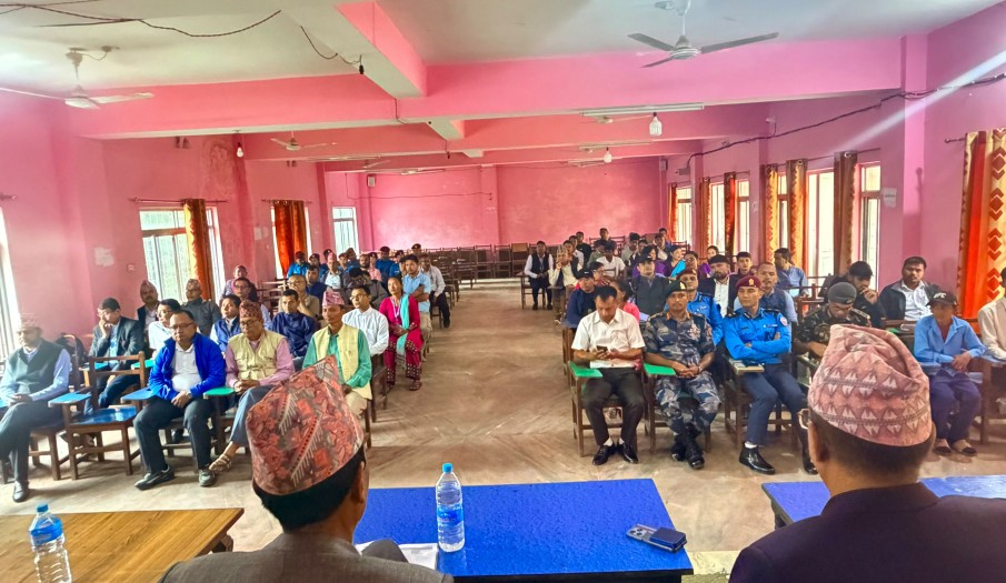 संविधान तथा राष्ट्रिय दिवसको अवसरमा पुरस्कार वितरण